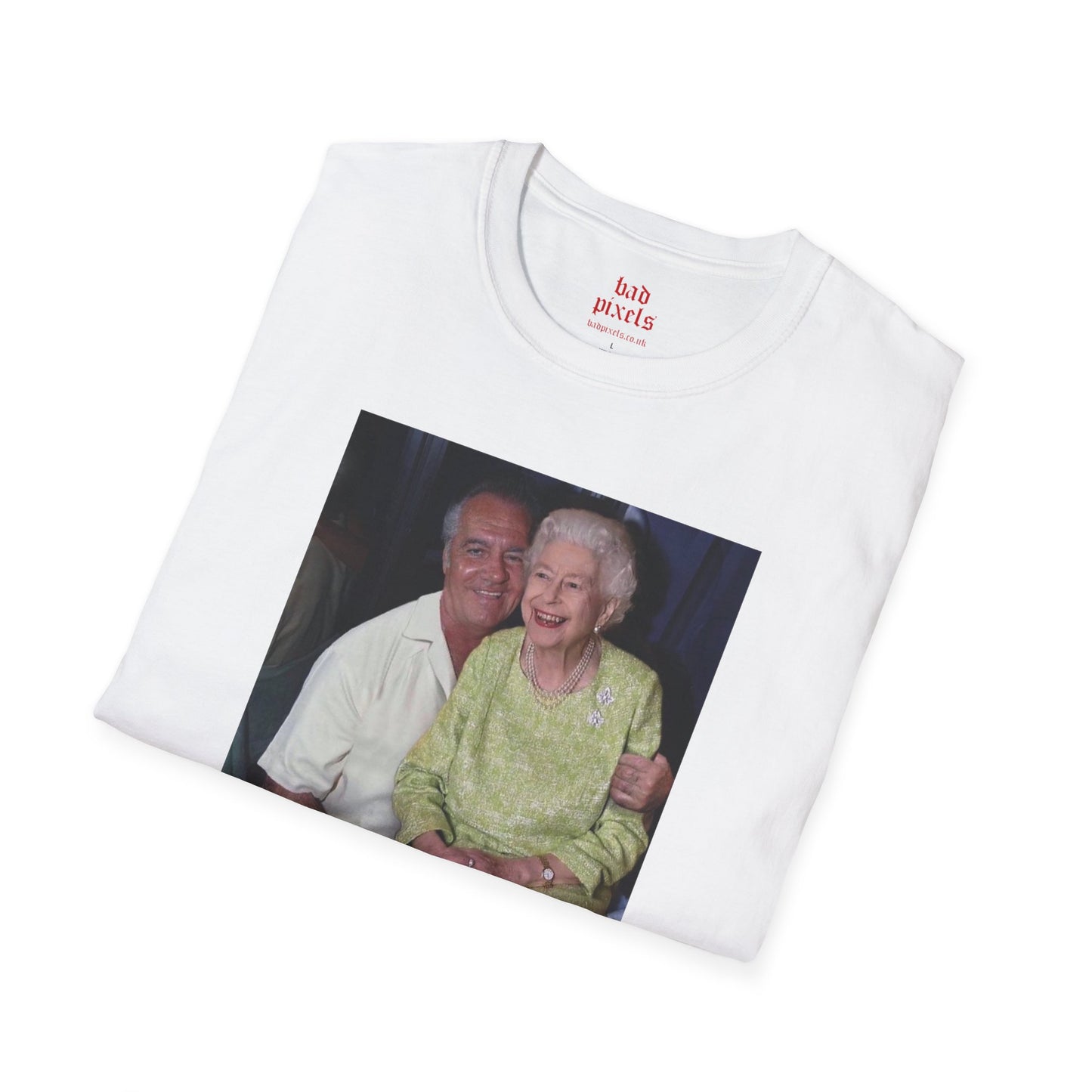 PAULIE QUEEN TEE