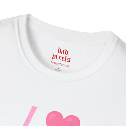 HEART MILFS TEE